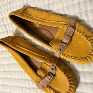 Ariat Tan Loafers 7.5